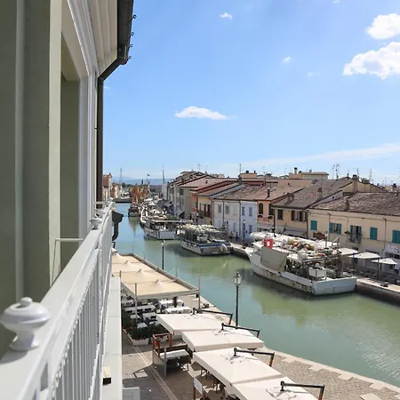 Lullaby - Attico Sul Porto Canale Di