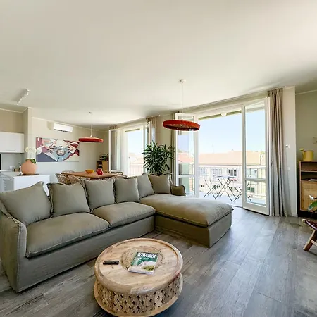 Lullaby - Attico Sul Porto Canale Di