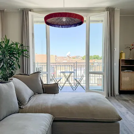 Lullaby - Attico Sul Porto Canale Di *