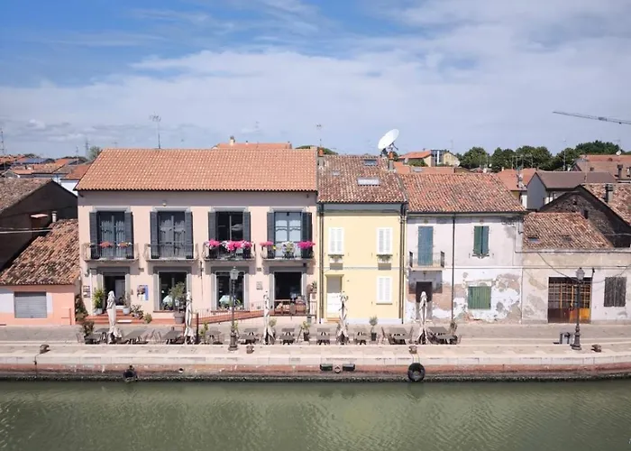 Lullaby - Attico Sul Porto Canale Di شقة