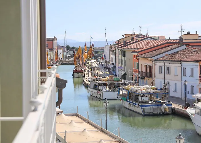 Lullaby - Attico Sul Porto Canale Di * تْشيزيناتيكو